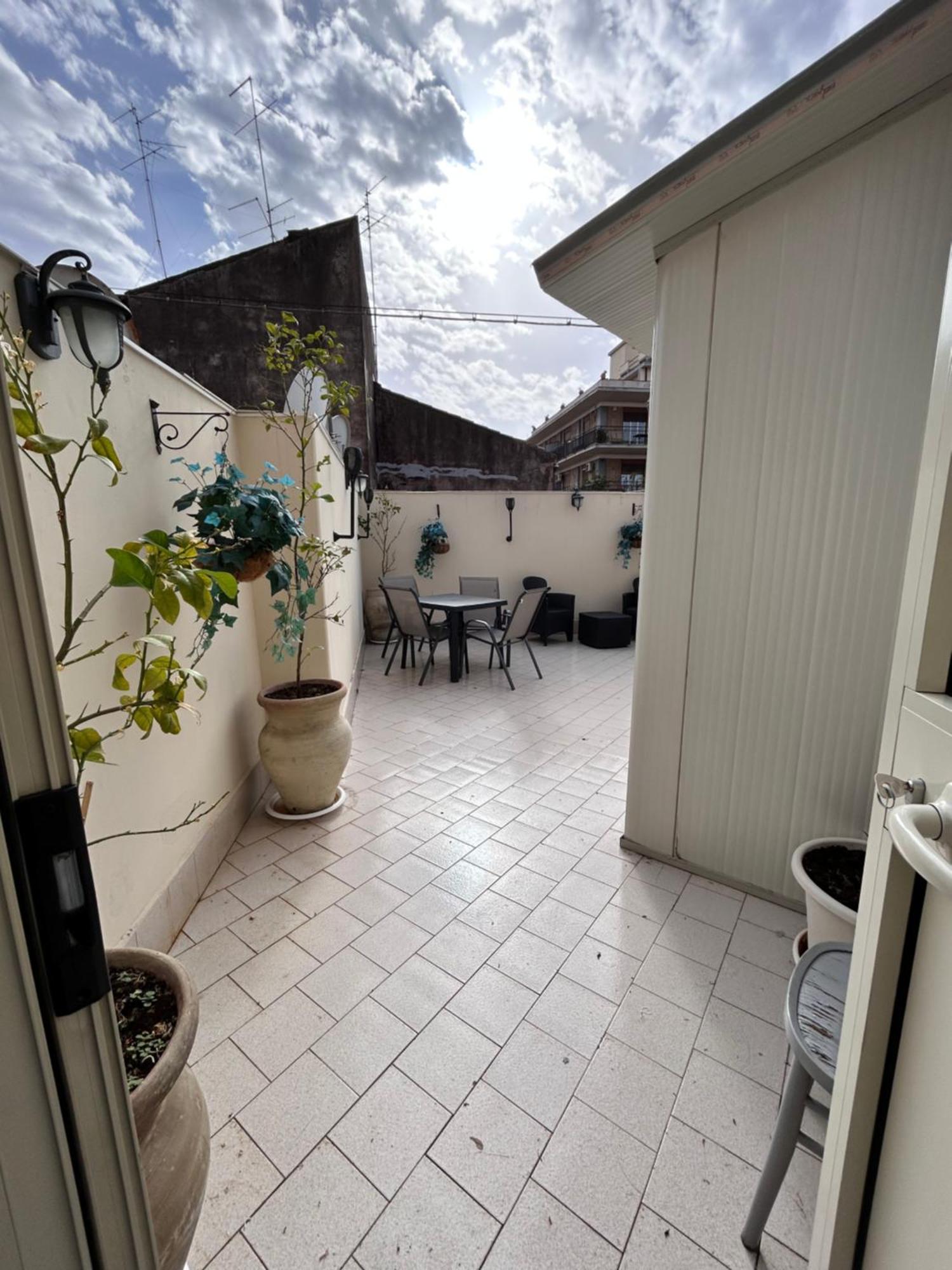 Pacini 88 Rooms And Apartment Catania Centro Exterior foto